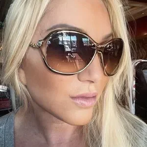 Roberto Cavalli sunglasses. Good condition original case included. No trade Roberto Cavalli | Accessories | Roberto Cavalli Sunglasses  main image 4